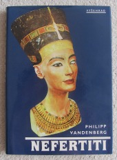 Nefertiti, královna tajemné krásy