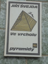 Ve vrcholu pyramidy