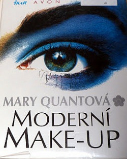 Moderní make-up