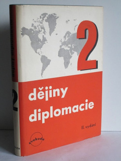 Dějiny diplomacie 2 obálka knihy