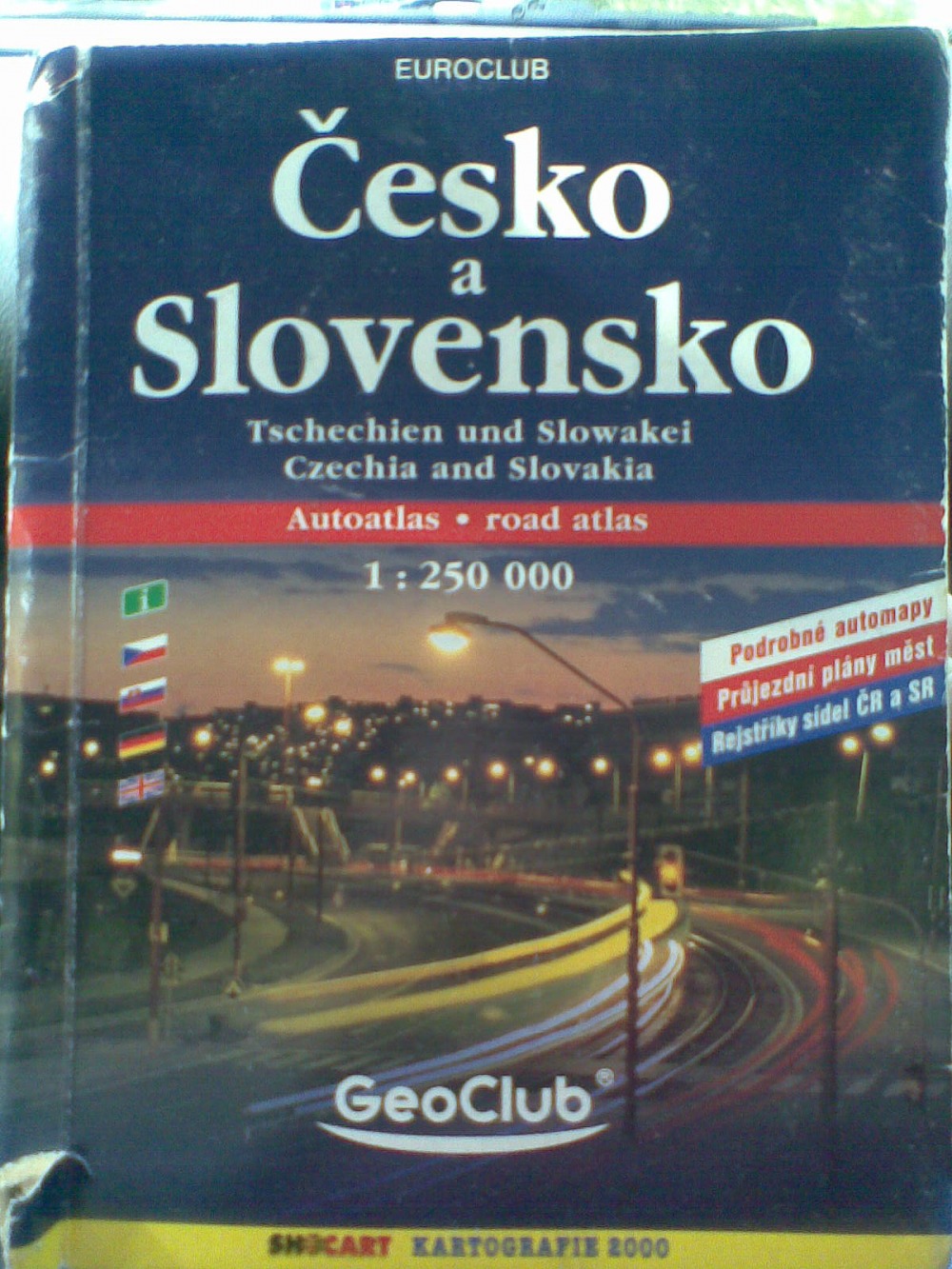 Autoatlas Česko a Slovensko 1 : 250 000