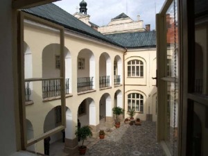 Lékařská knihovna Lékařské fakulty Univerzity Karlovy v Hradci Králové (Hradec Králové)