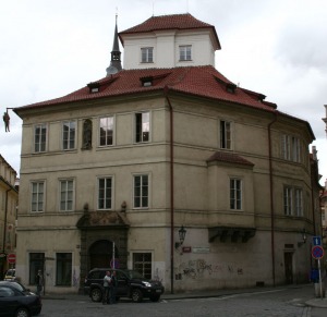 Knihovna Centra medievistických studií (Praha 1)